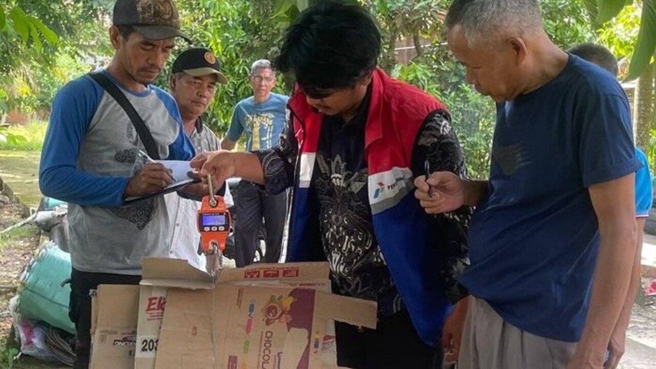 Program Padu Padan Pertamina EP Prabumulih Sukses Dorong Warga Sungai Medang Kelola Sampah Mandiri