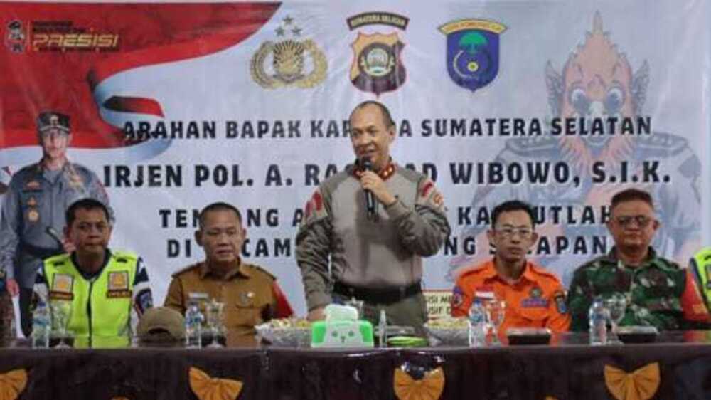 Kapolda Sumsel Sampaikan Sejumlah Arahan Saat Tinjau Persiapan Peralatan Karhutla di OKI