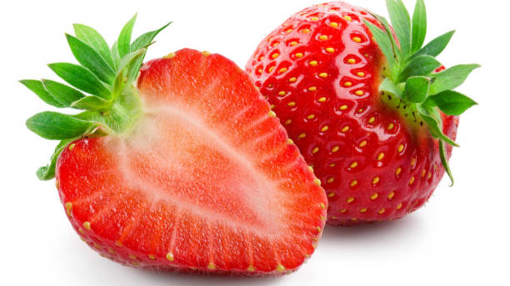 Beta Karotin dalam Strawberry: Warna Sehat untuk Mata dan Tumbuh Kembang Janin