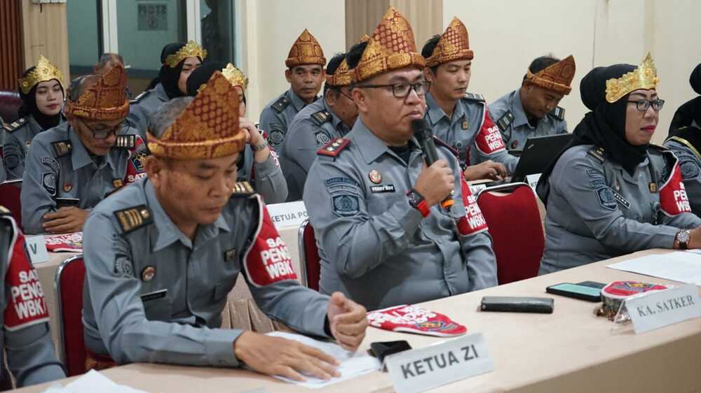  2 UPT Kanwil Sumsel Tunjukkan Keseriusan Saat Ikuti Desk Evaluasi Menuju WBK