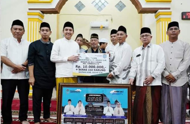 Safari Ramadhan, Bupati Ogan Ilir Sumbang Dana 10 Juta untuk Pembangunan Masjid Al-Basyariah