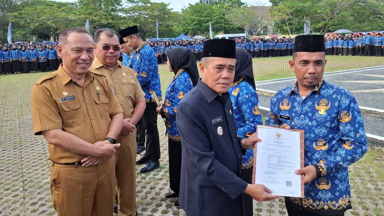 Resmikan 2.429 PPPK Paruh Waktu di Lingkungan Pemkab Ogan Ilir, 8 Peserta Dinyatakan Mundur