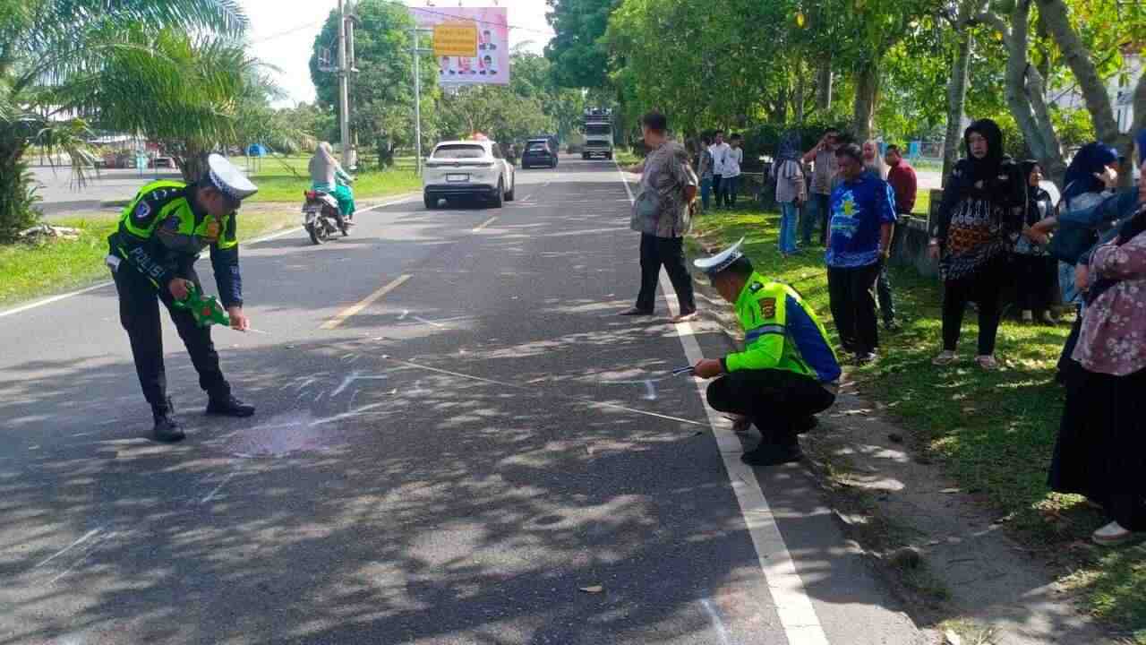 Laka Beruntun di Depan Kantor DPRD OKI, Pelajar SMK Meninggal Dunia