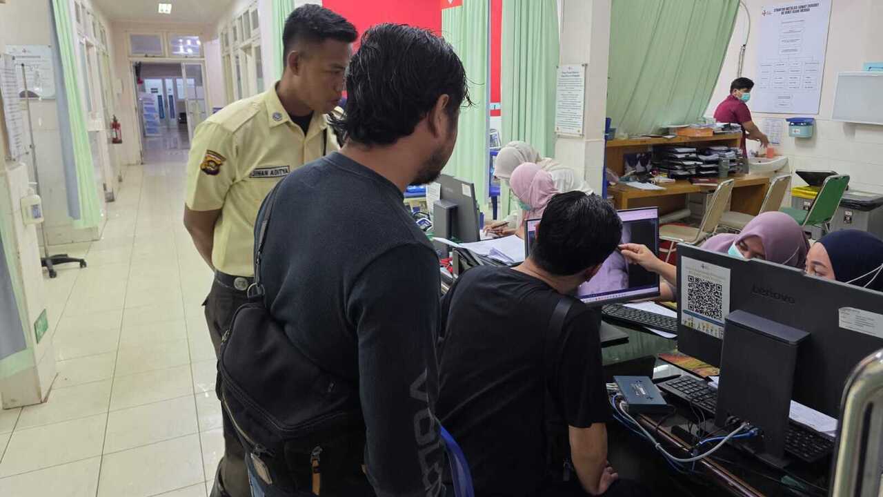 Tukang Ojek Ditembak Oleh Penumpangnya Sendiri