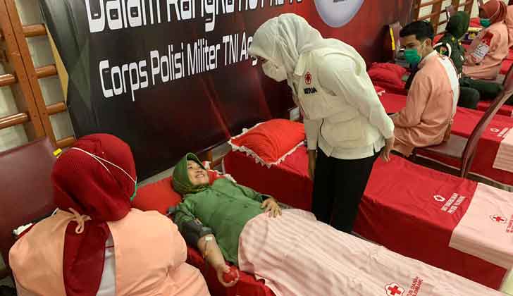 Donor Darah, PMI Targetkan 200 Kantong