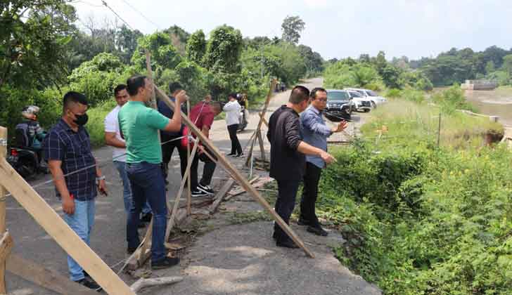 Kurniawan Pastikan Jalan Lingkar Enim III Segera Diperbaiki