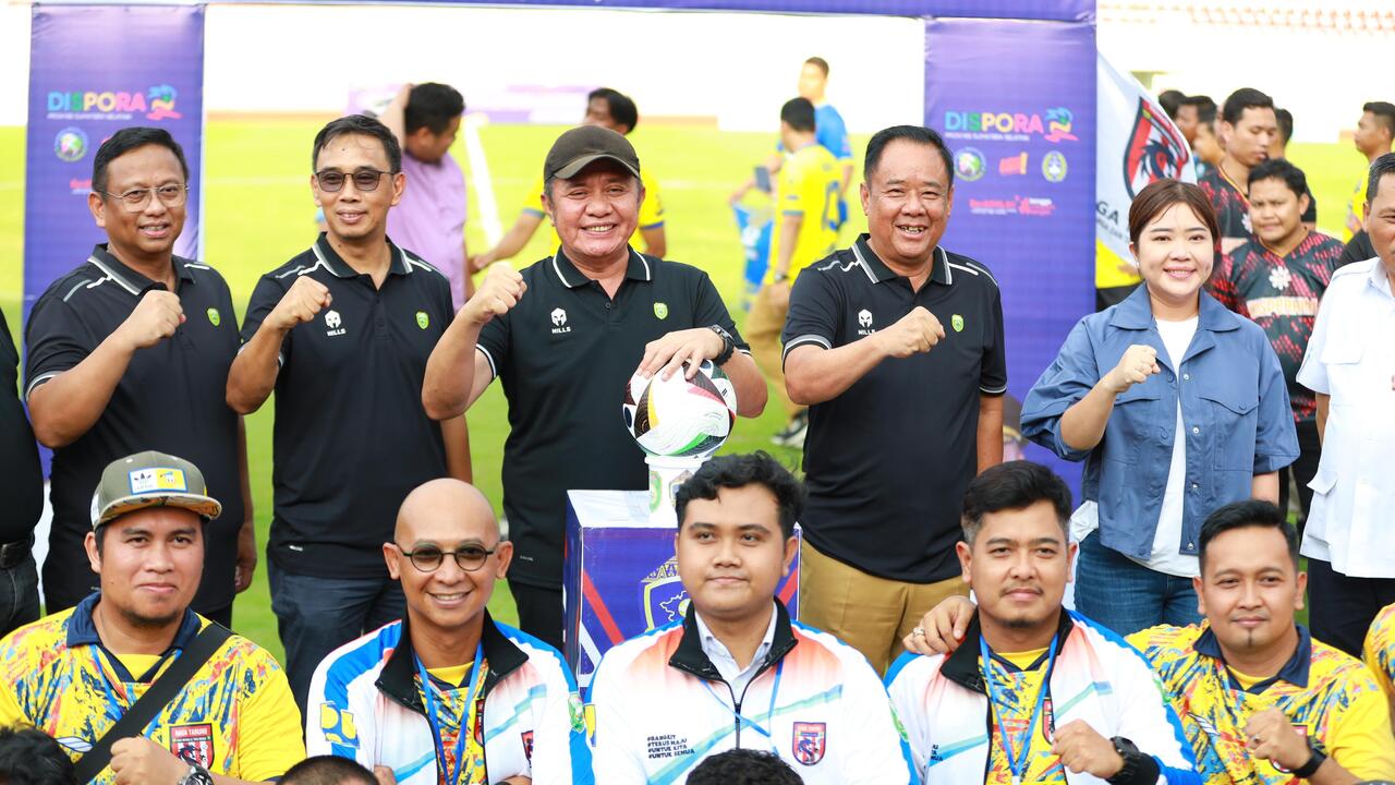 Turnamen Sepak Bola OPD Sumsel 2025 Resmi Dimulai, Gubernur Minta Sportivitas Dijaga