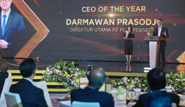 Hattrick! Dirut PLN Darmawan Prasodjo Kembali Dinobatkan Jadi CEO Of The Year 2024