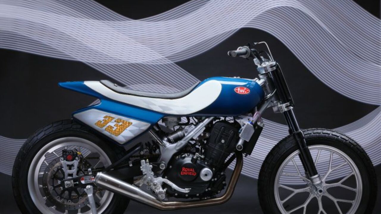 Royal Enfield Luncurkan Groove FT 450 di Custom War 2025: Angkat Nama Indonesia di Panggung Global !