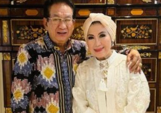 Mantan Cawagub Sumsel Wiwiet Tatung, dari Palembang ke London, Kini Siap ke Pelaminan Bersama Anwar Fuady