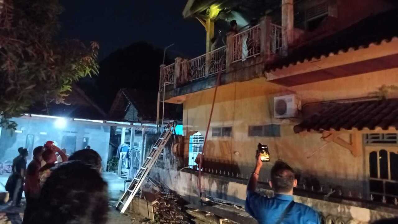 Rumah Pensiunan ASN di OKU Terbakar