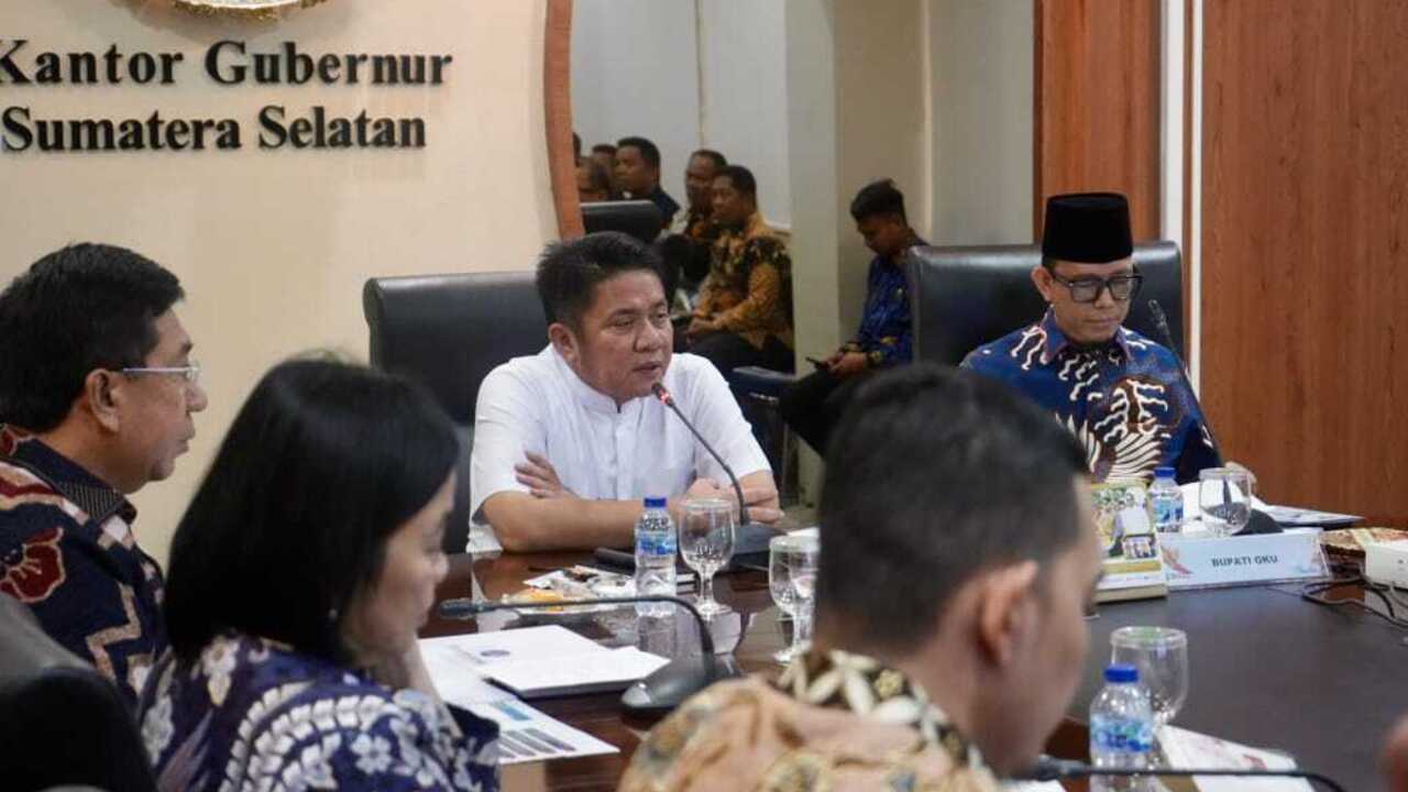 Bupati Teddy Paparan Dihadapan Gubernur Deru Terkait Usulan BANGUB Tahun 2025
