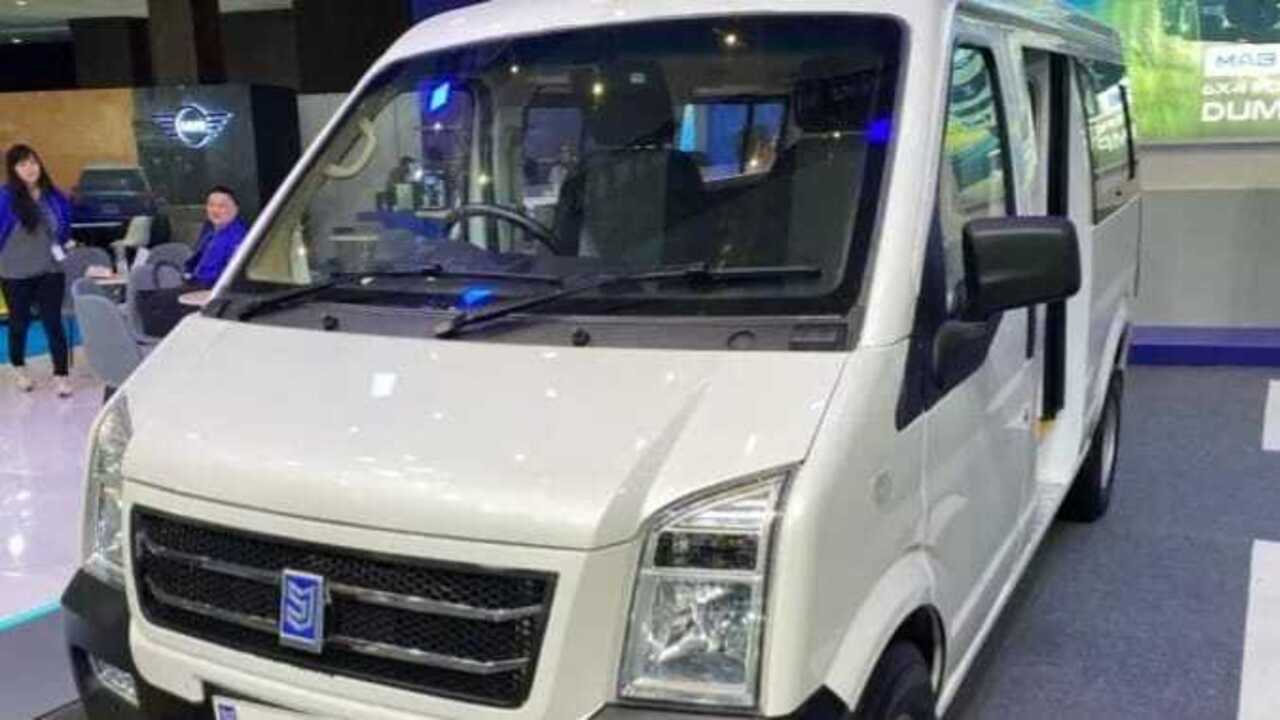 Transportasi Masa Depan Kini Lokal: MAB SF B02 Minivan Buatan Aslii Anak Bangsa.