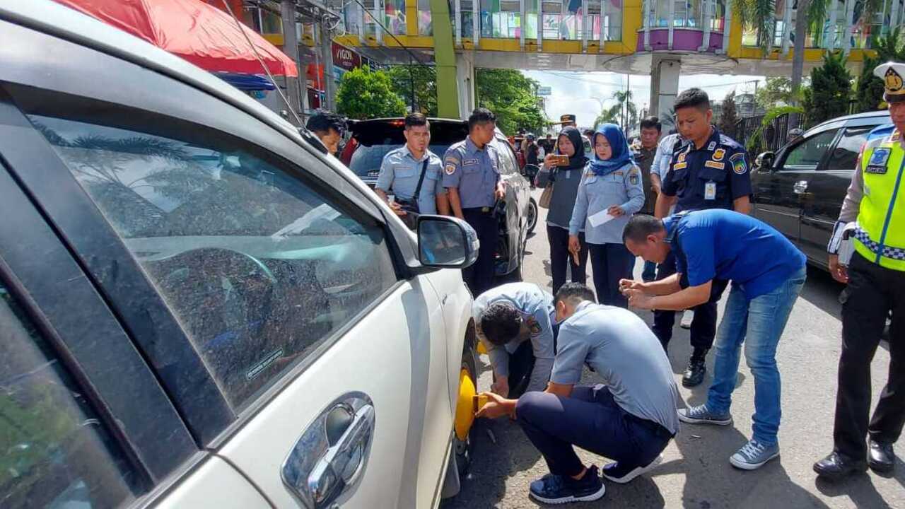 Retribusi Parkir Kota Prabumulih di Tahun 2024 : Target Tak Tercapai, Namun Ada Peningkatan