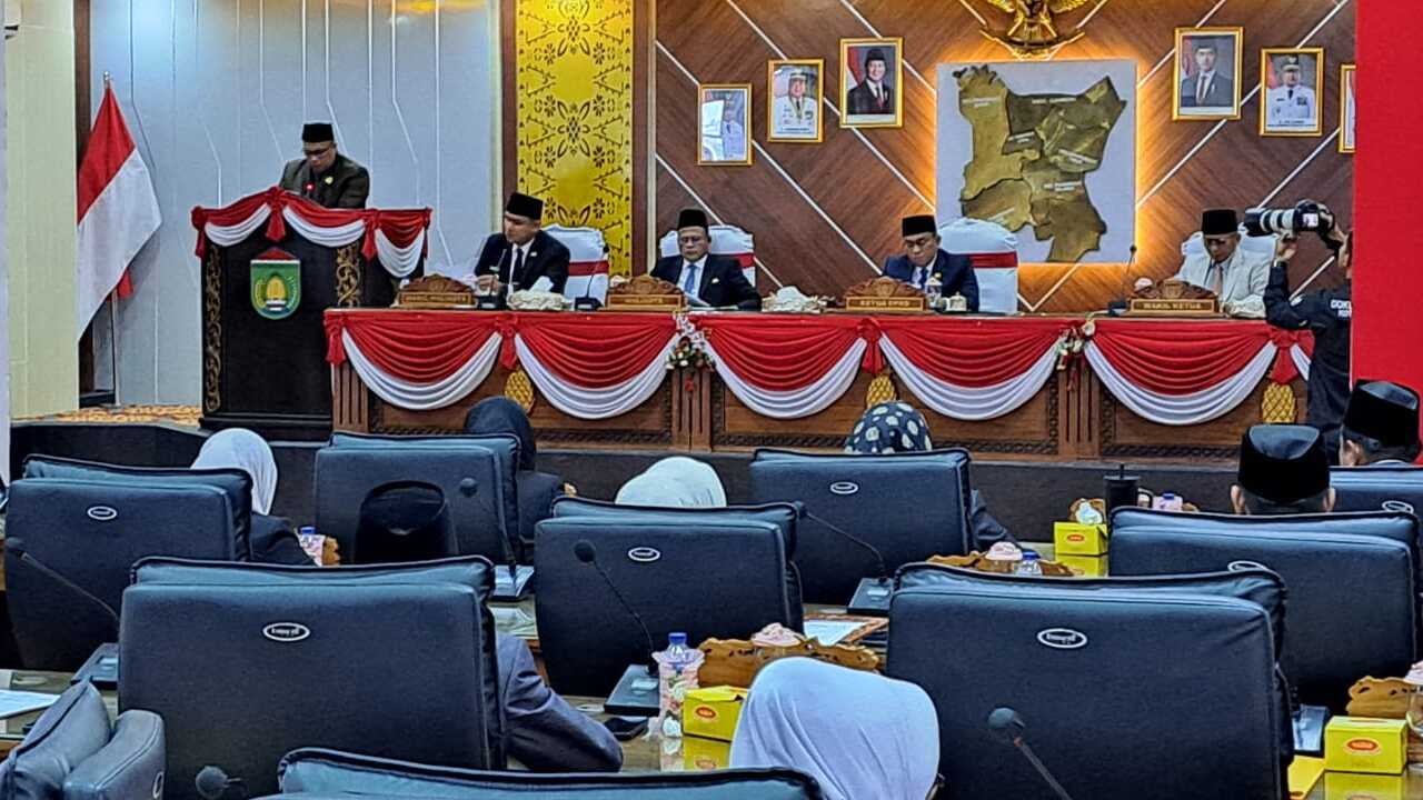 Rapat Paripurna DPRD Prabumulih 2026: Dua Raperda Disetujui, Status Perseroda Petro Prabu Masih Tertunda