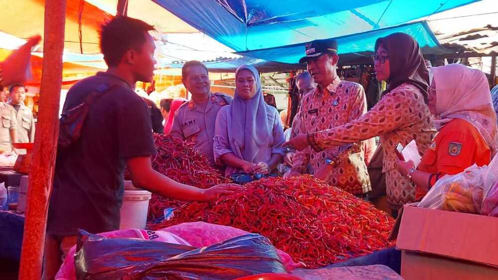 Pasca Lebaran Haji, Harga Cabai di Pasar Tradisional Prabumulih Masih Mahal