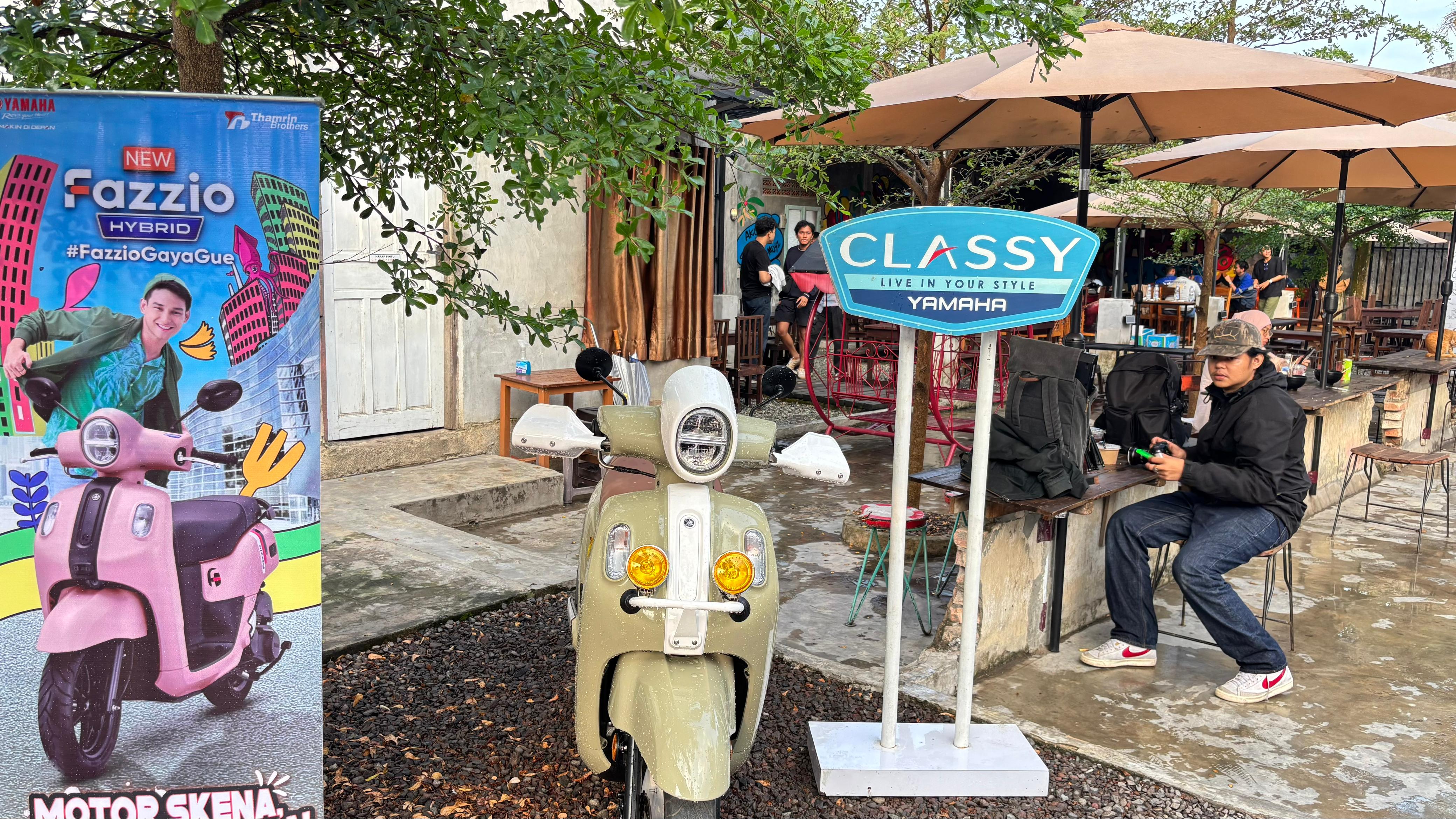 Yamaha Thamrin Dukung Kreativitas Anak Muda Lewat “Classy: Graffiti Tepi Musi” di Palembang