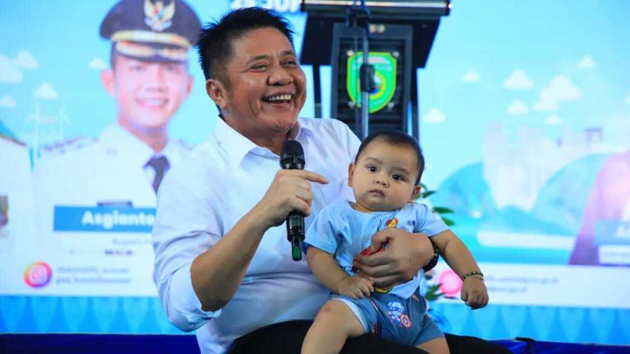 Gubernur Herman Deru Terima Penghargaan Menko PMK, Sumsel Sukses Tekan Angka Prevalensi Stunting 