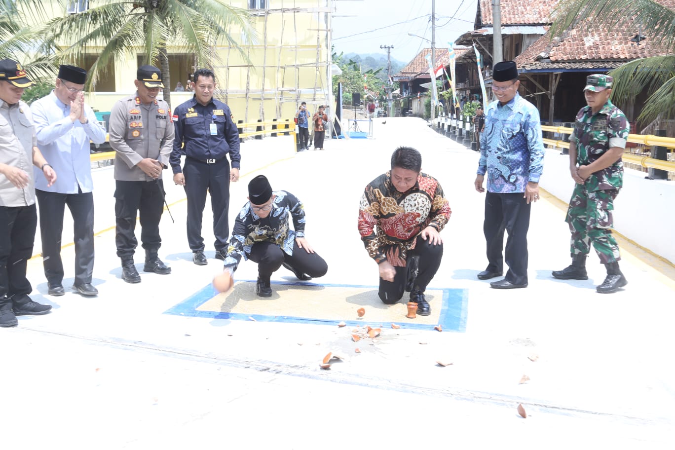 Gubernur Sumsel Resmikan Pembangunan Tiga Jembatan di OKU