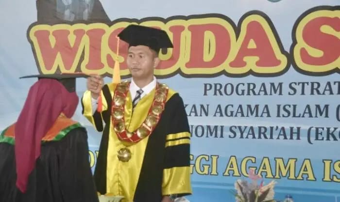 STAI Baturaja Wisuda 158 Sarjana Baru