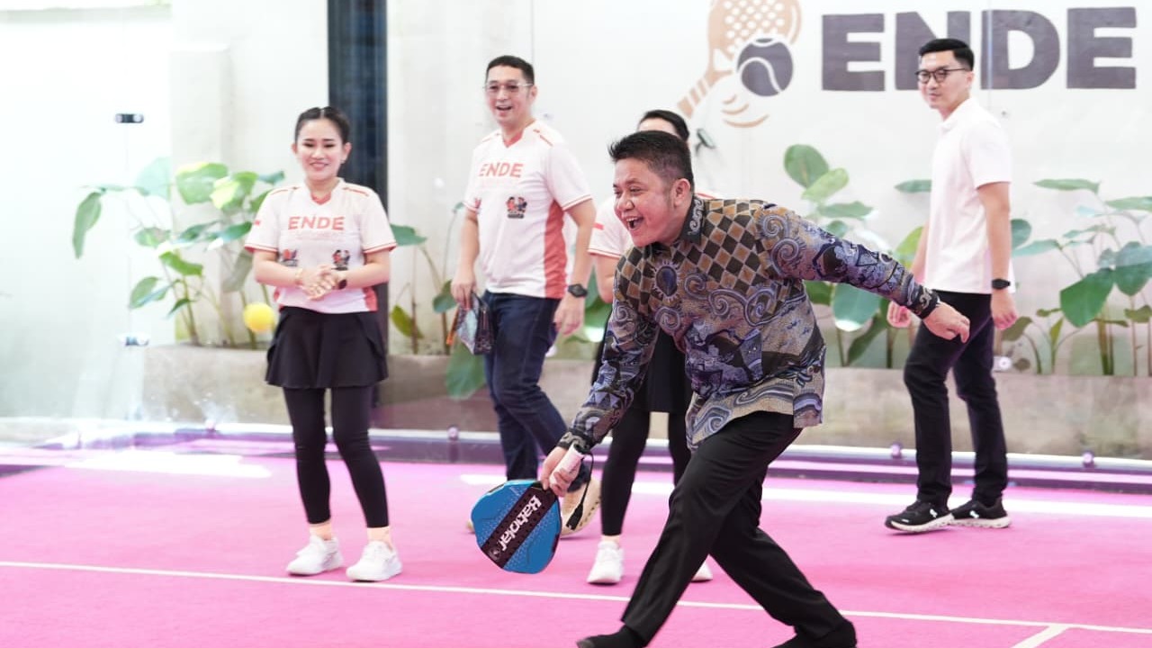 Padel Kian Populer di Sumsel, Herman Deru Resmi Buka Turnamen Ende Vol. 1 di Palembang