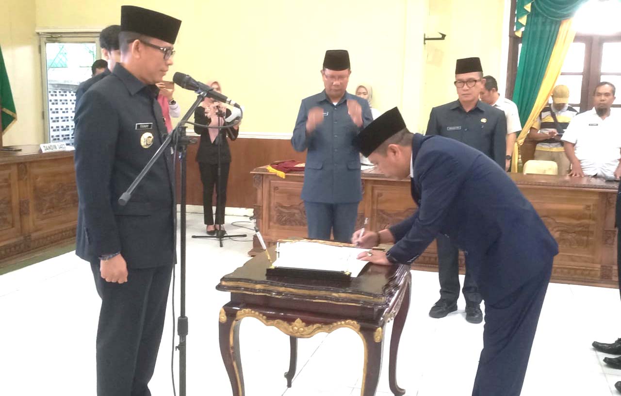 Iwan Setiawan Resmi Jadi Sekwan DPRD OKU