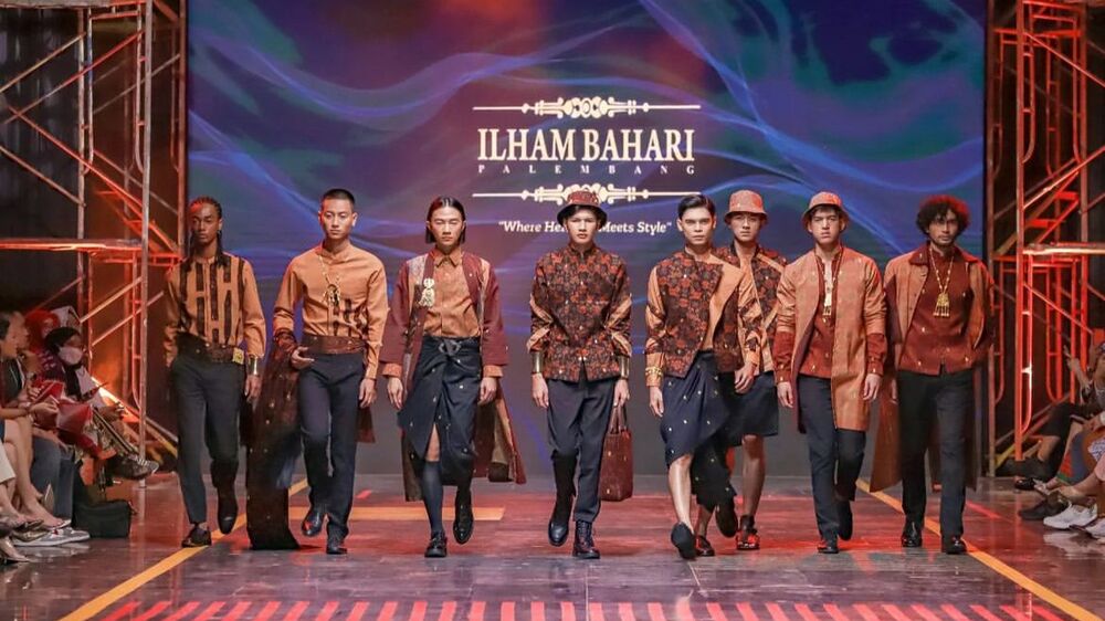  Dari Lokal ke Global: Keberhasilan UMK Songket Ilham Bahari Berkat Program PUMK Pertamina