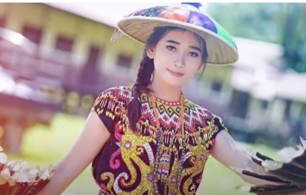 Jomblo Merapat!! Ini 10 Suku Penghasil Wanita Cantik Rupawan di Indonesia