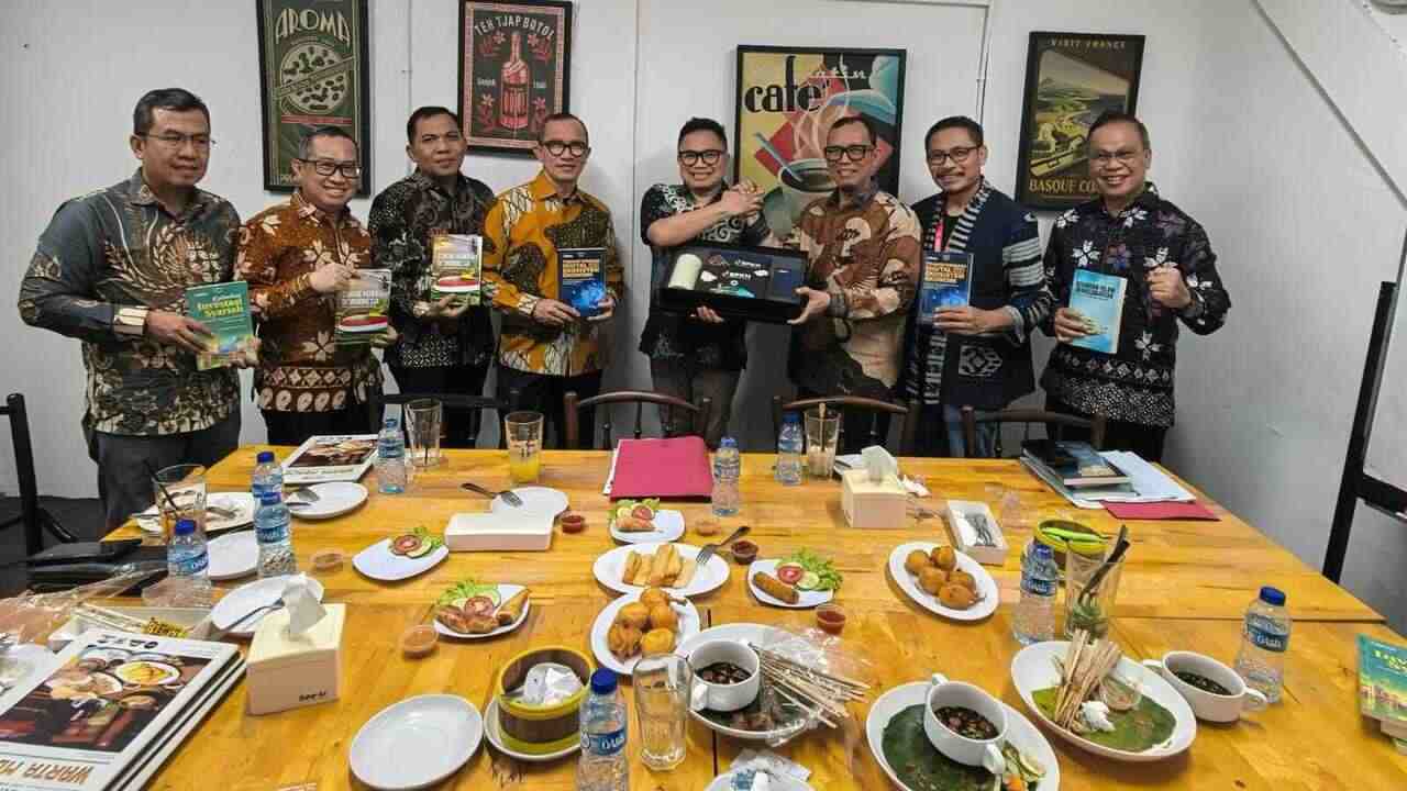 BPKH Dukung Percepatan Pengembangan Tirta Raja dan Pembangunan TPST di OKU