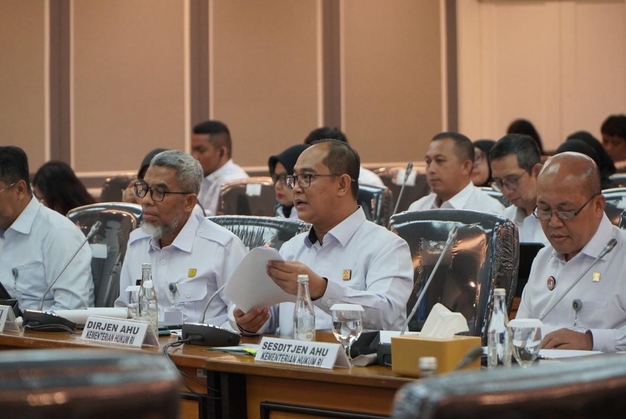 Tren Positif Permohonan KI dan AHU: Merek, Hak Cipta hingga Koperasi Merah Putih