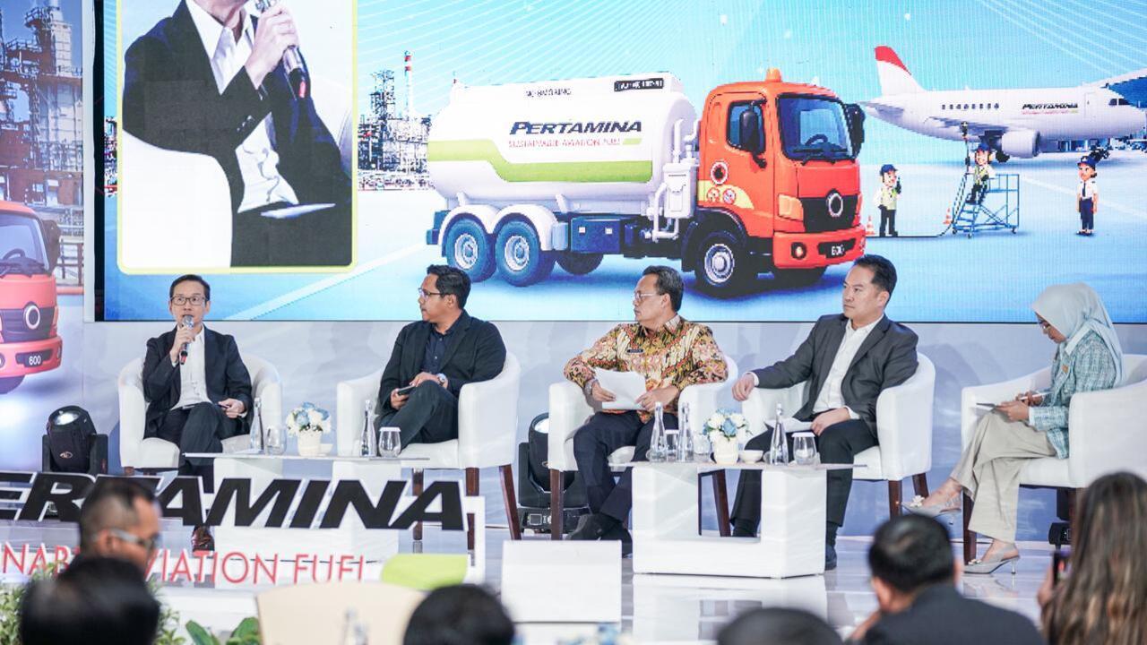 Pertamina Patra Niaga Bahas Strategi Pengurangan Emisi Penerbangan dalam Pertamina SAF Forum 2025