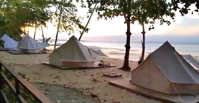 Pesona Eksklusif Glamping Seaforest Nuvasabay Batam : Berkemah Mewah di Tepi Laut yang Tak Terlupakan