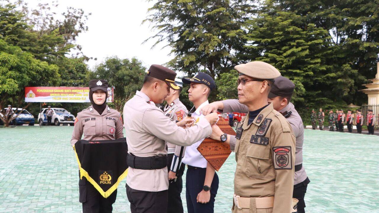 Polres OKU Kerahkan 400 Personil Dalam Operasi Ketupat Musi 2025