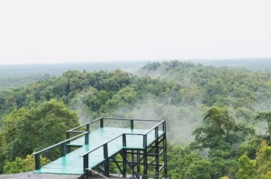Bukit Peramun Belitung, Spot Foto Keren Dengan View Eksotis