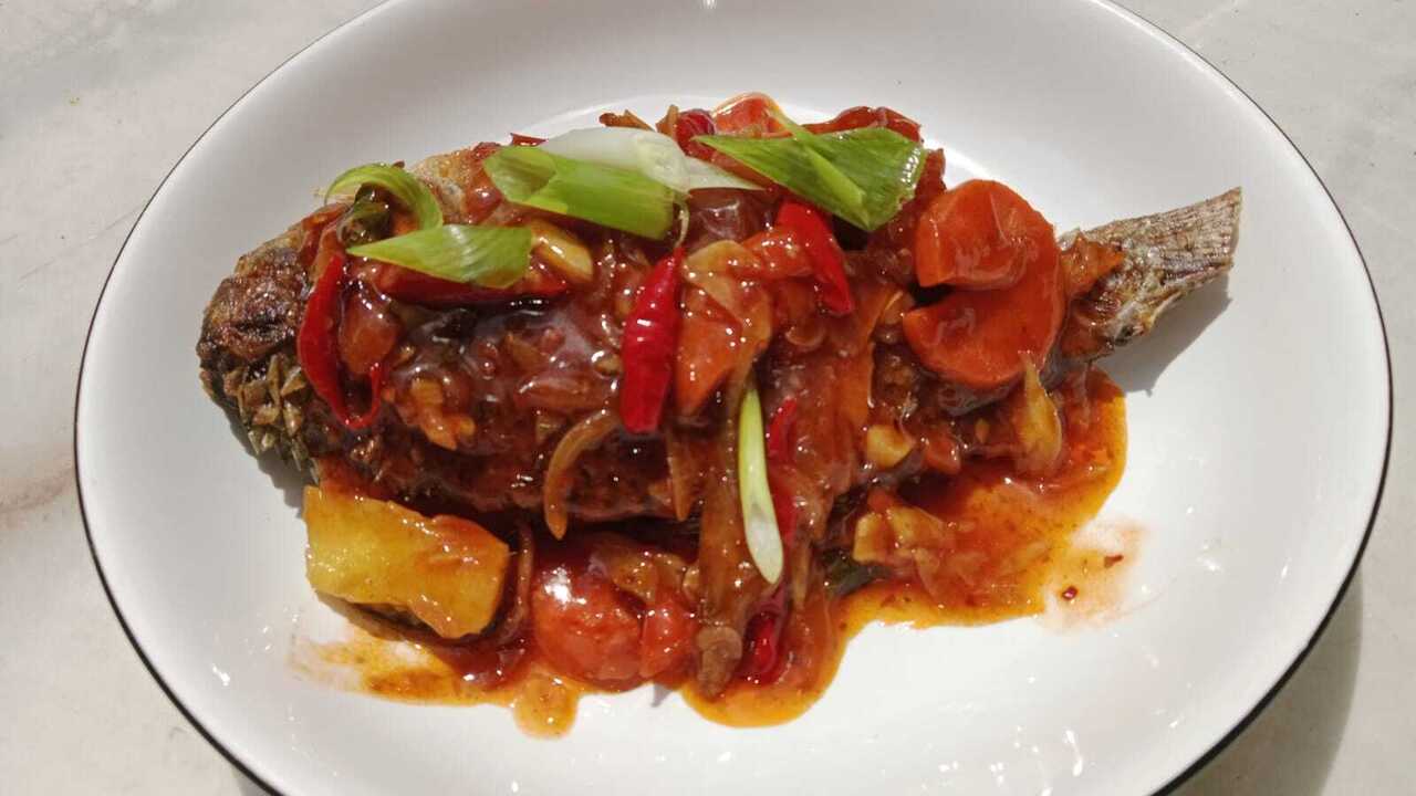 Ikan Nila Saus Padang  Rumahan Rasa Restoran yang Mudah Dibuat