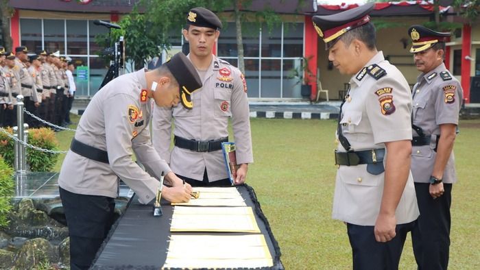 Tiga Perwira Pores Muara Enim Dimutasi