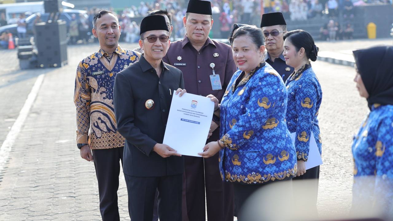 Ratu Dewa Lantik 3.932 ASN Kota Palembang, Langsung Terima Gaji Pertama ASN