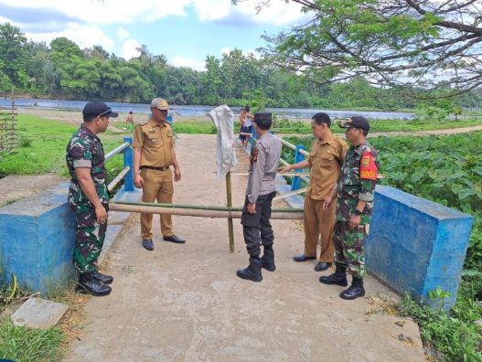 Polsek Semidang Aji Cek Lokasi Jalan Wisata Yang Di Tutup Warga