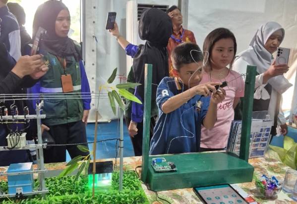 Peringati Hari Pahlawan, PLN ULP Tebing Tinggi Edukasi Keselamatan Listrik Lewat Miniatur Jaringan 