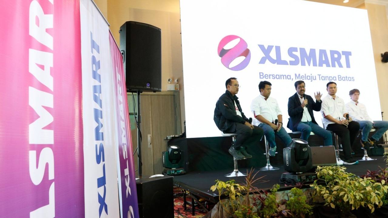 XLSMART Resmi Berdiri Hadirkan Layanan Lebih Luas dan Konektivitas Lebih Berkualitas di Sumatera