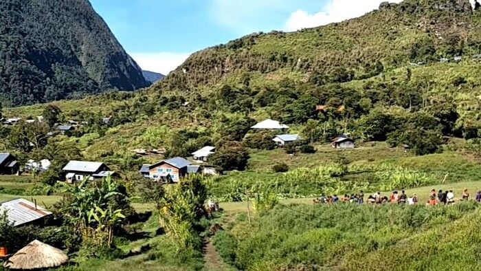  TERBARU ! Kampung Paling Terisolir di Dunia Ditemukan di Papua, Begini Cara Warganya Bertahan Hidup 