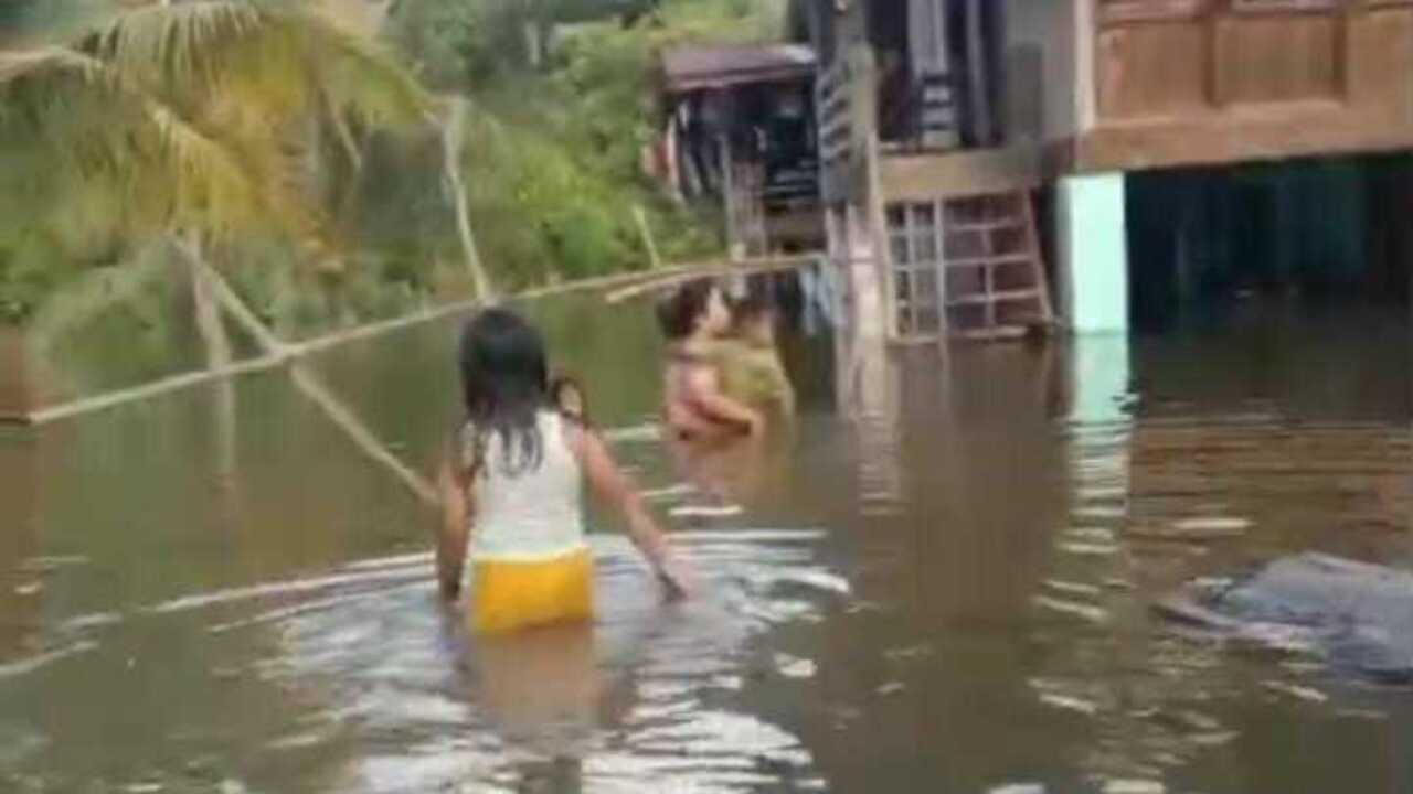 Banjir Landa Desa Tanjung Miring Ogan Ilir, Aktivitas warga  Terhambat