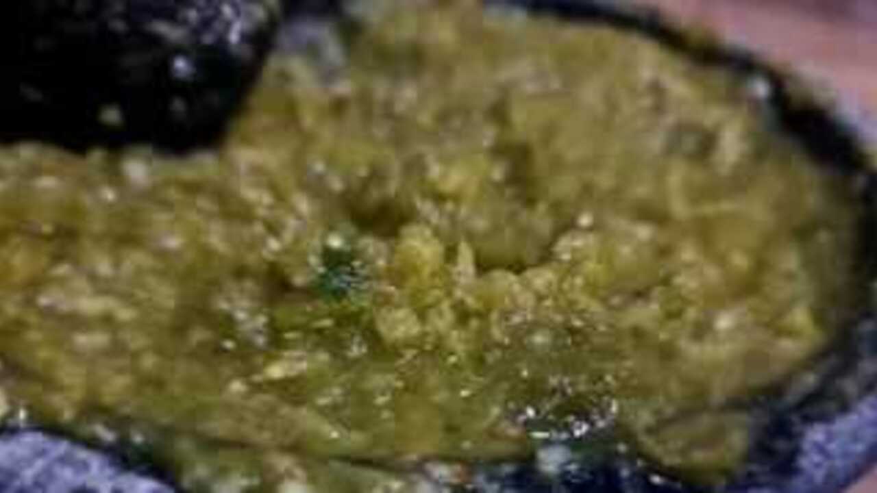 Resep Sambal Ijo Rumahan yang Segar dan Pedas, Cocok untuk Semua Hidangan