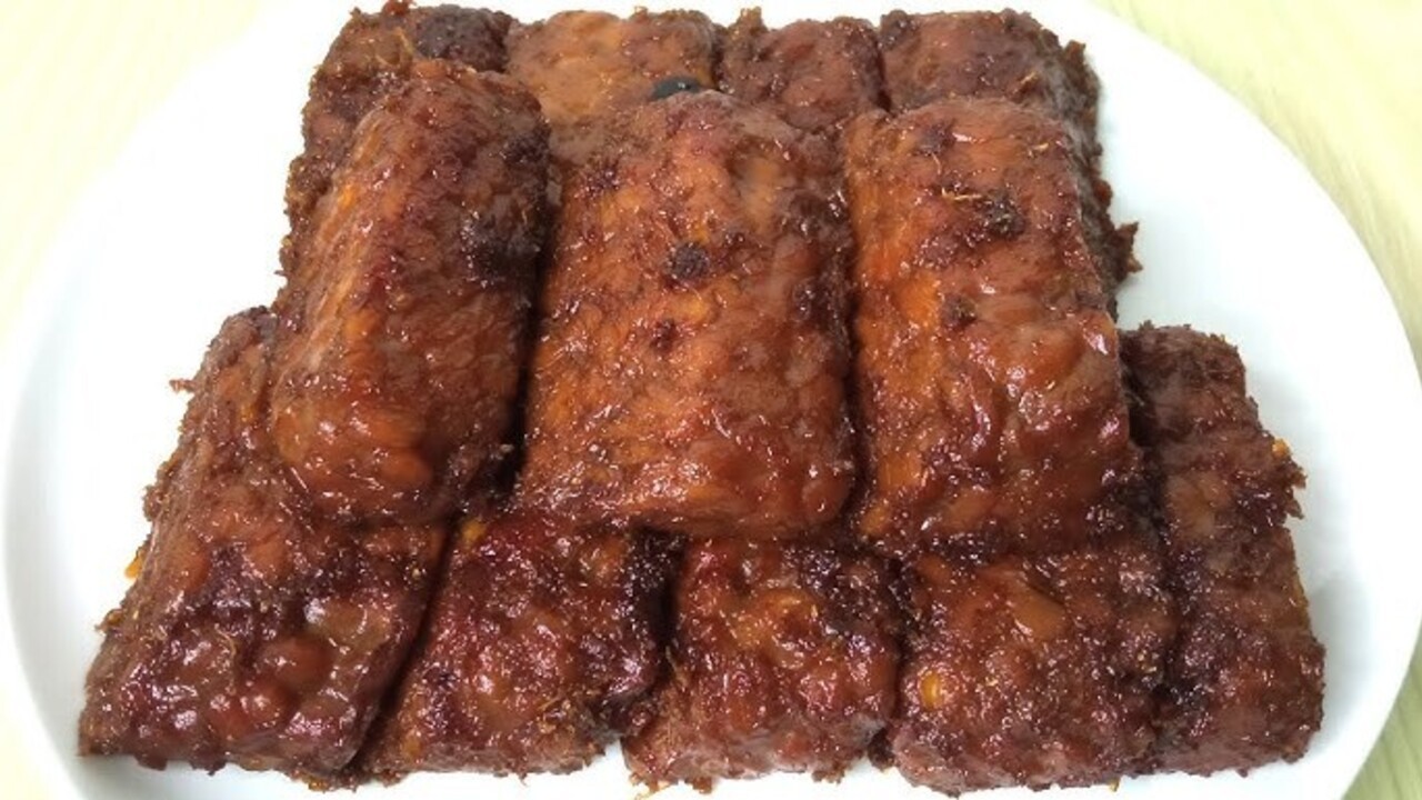 Tempe Bacem, Cita Rasa Tradisional yang Bertahan di Tengah Gempuran Kuliner Modern