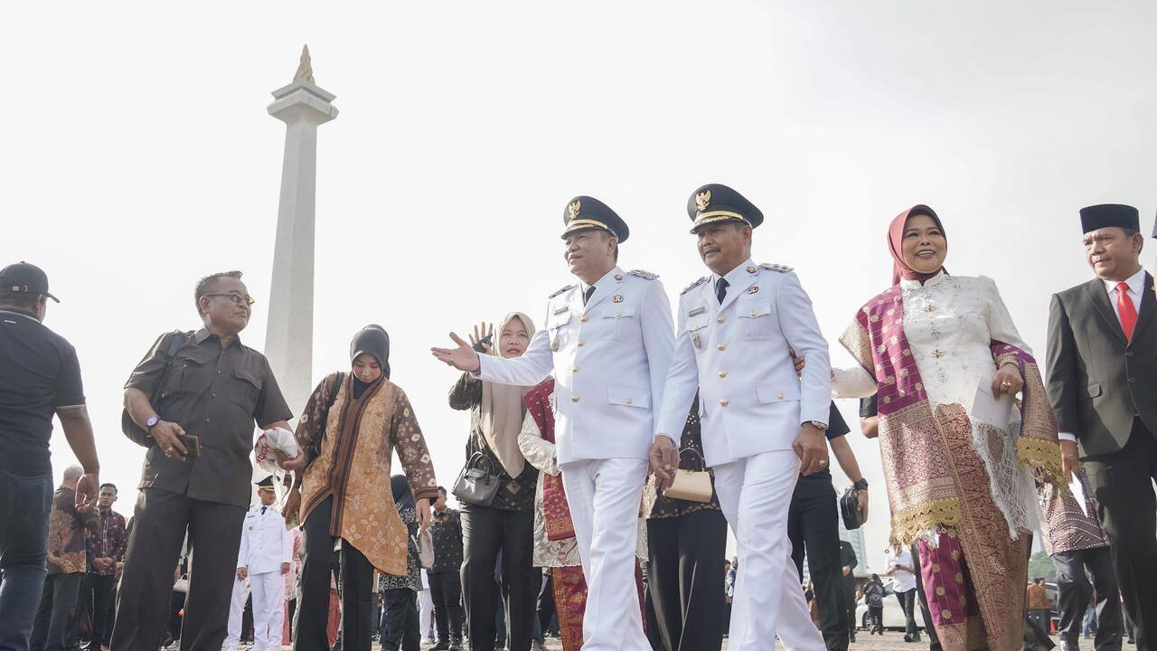 Bupati Toha Ikuti Retret di Magelang Wabup Rohman Langsung Ngantor ke Pemda