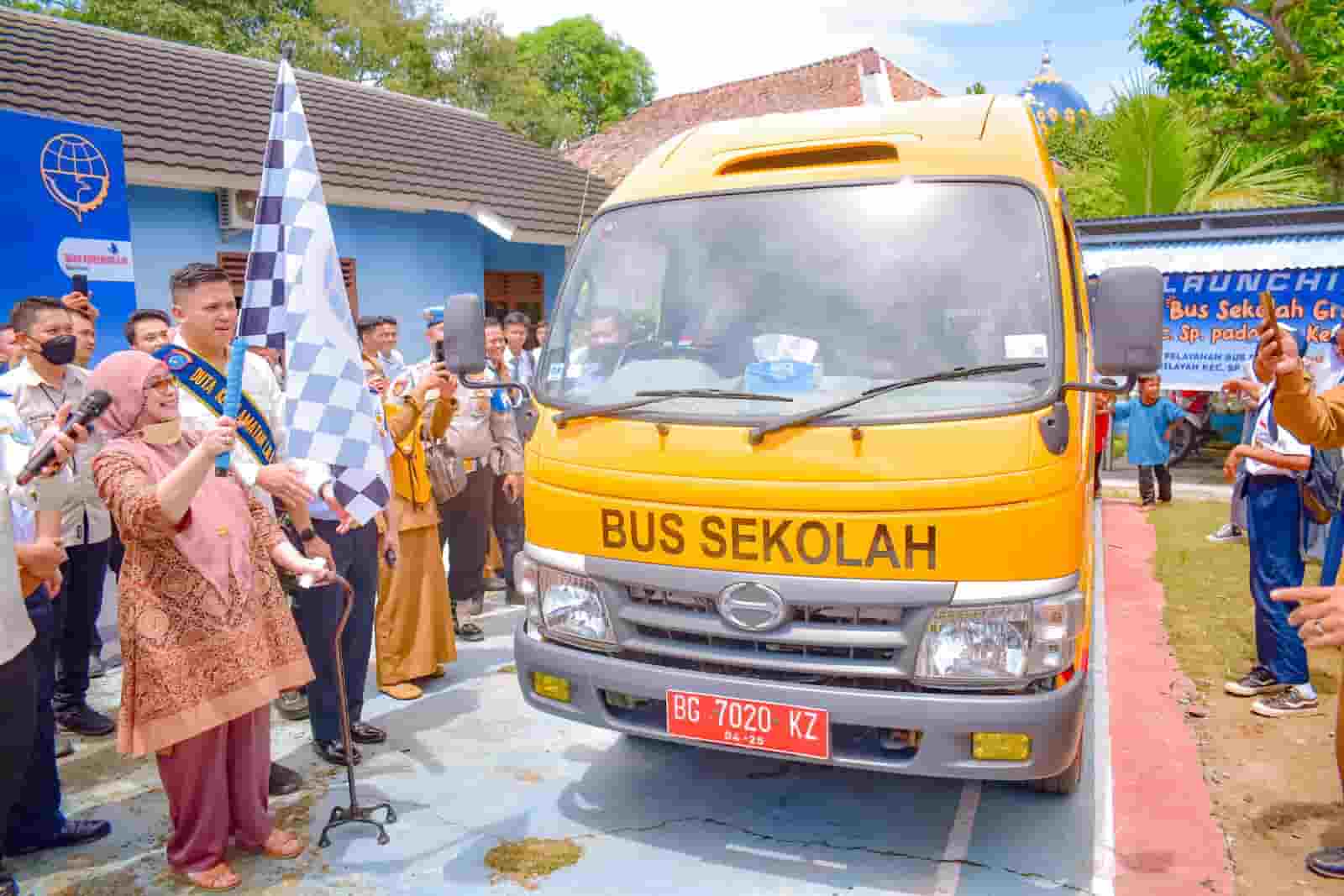 Pemkab OKI Sediakan Bus Sekolah, Pelajar Bisa Naik Gratis, Ini Pesan Bupati OKI...