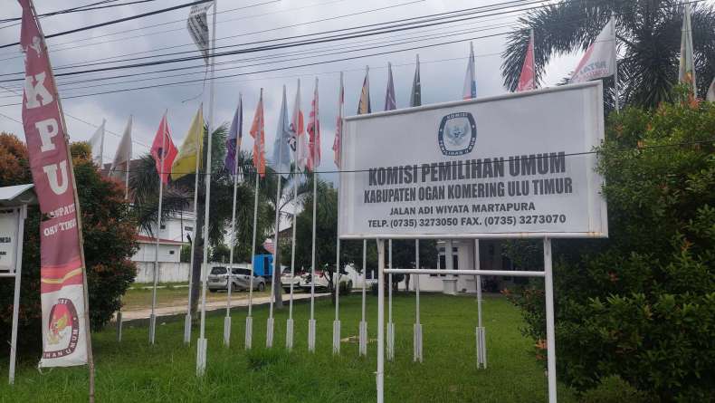 DKPP RI Pecat Anggota KPU Kabupaten OKU Timur  ‎