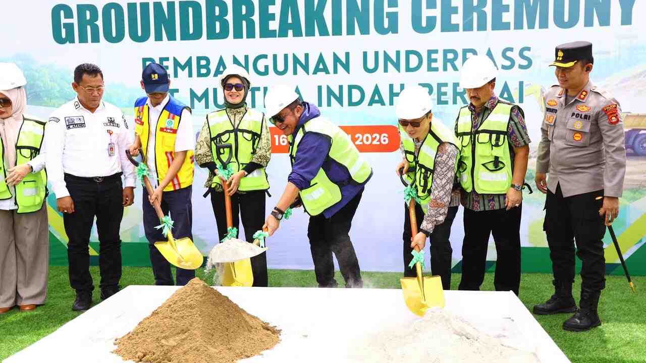 Groundbreaking Underpass MIP Lahat, Herman Deru: Wajib Jadi “Trendsetter” Perusahaan Tambang di Sumsel