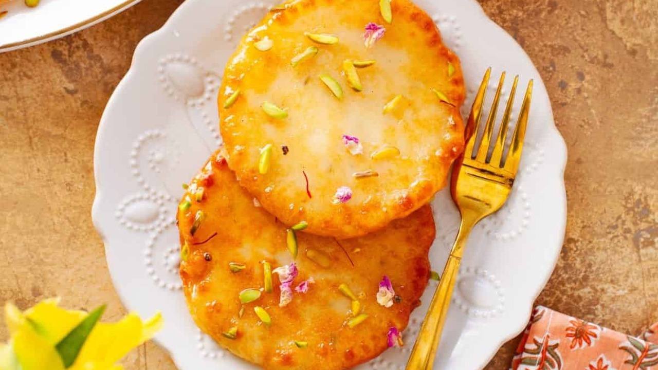 Malpua : pancake tradisional india yang manis dan menggoda selera