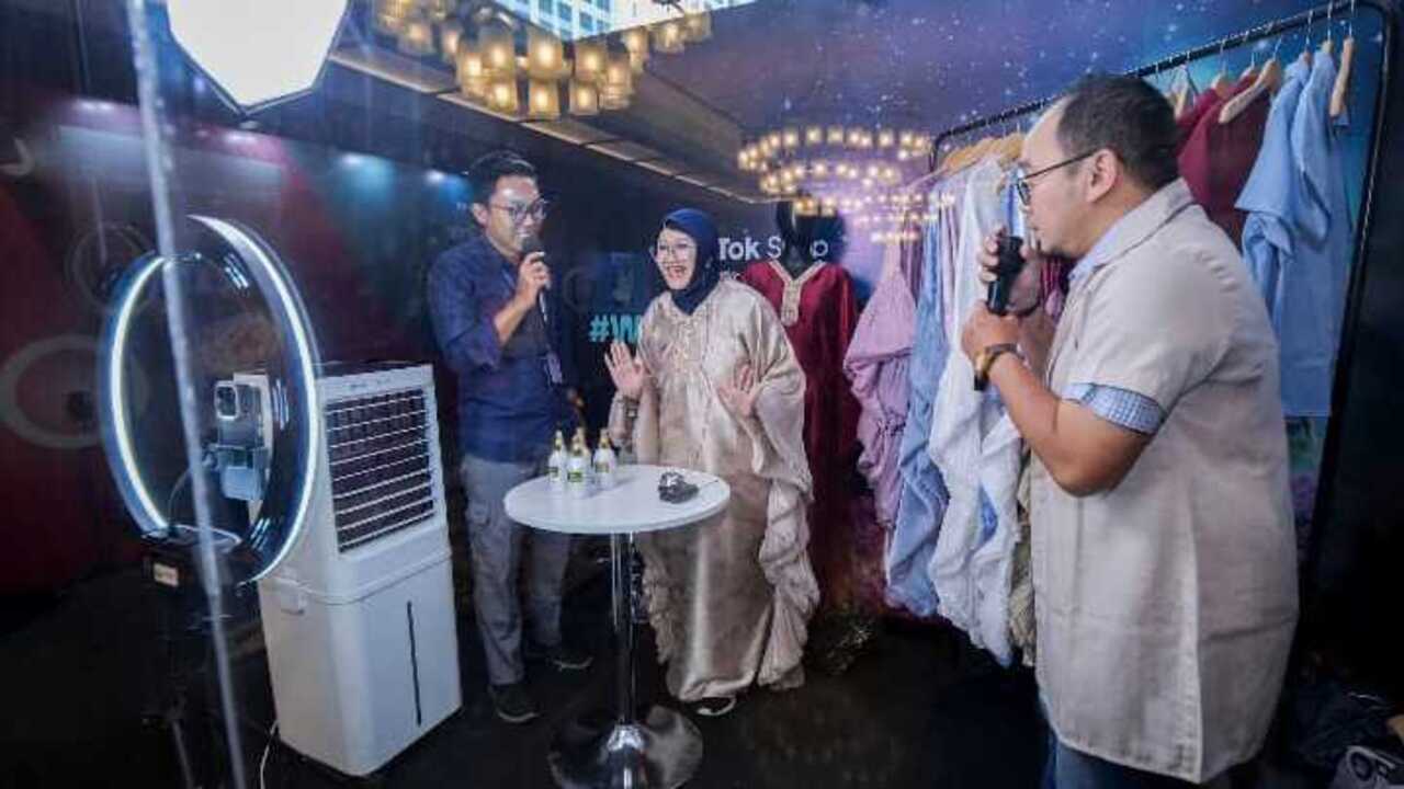 Hadapi Lonjakan Kebutuhan Profesi LIVE Host di Indonesia, TikTok Shop by Tokopedia lewat WaktunyaSTARt!